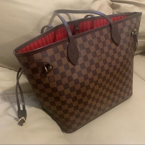 ✨Authentic✨ NEVERFULL MM✨